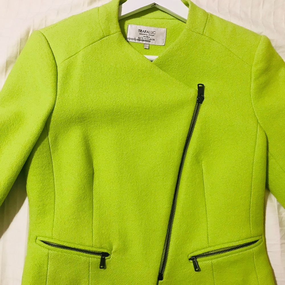 Jacket - Picture 2 of 3